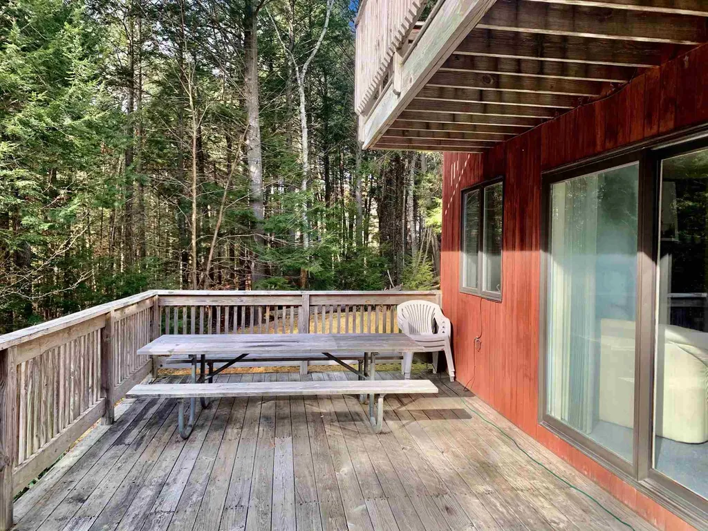 54 Tamworth Trail Barnstead NH 03225