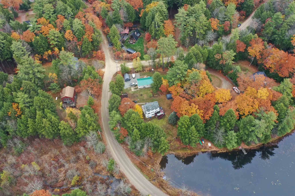 54 Tamworth Trail Barnstead NH 03225