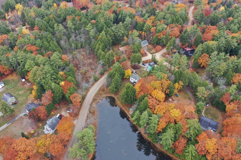 54 Tamworth Trail Barnstead NH 03225