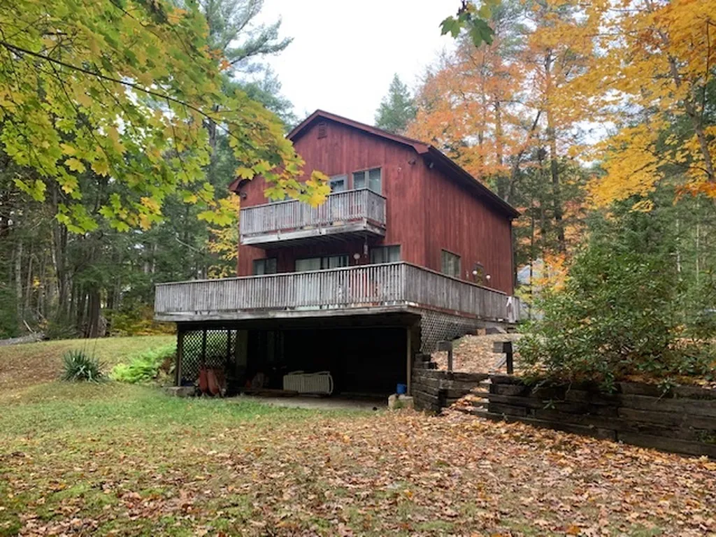 54 Tamworth Trail Barnstead NH 03225