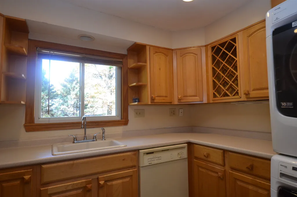 165-167 Manson Avenue Kittery ME 03904