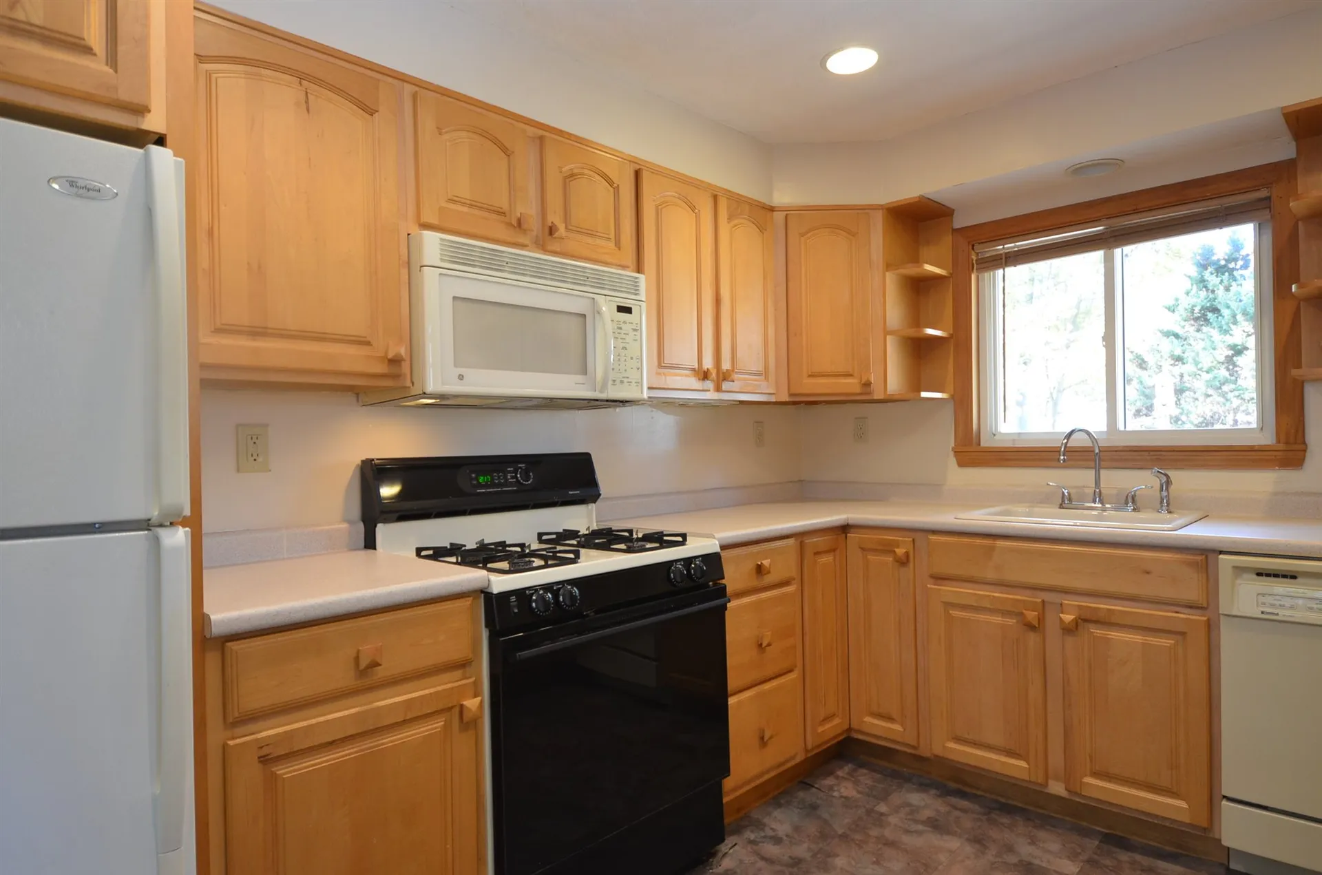 165-167 Manson Avenue Kittery ME 03904
