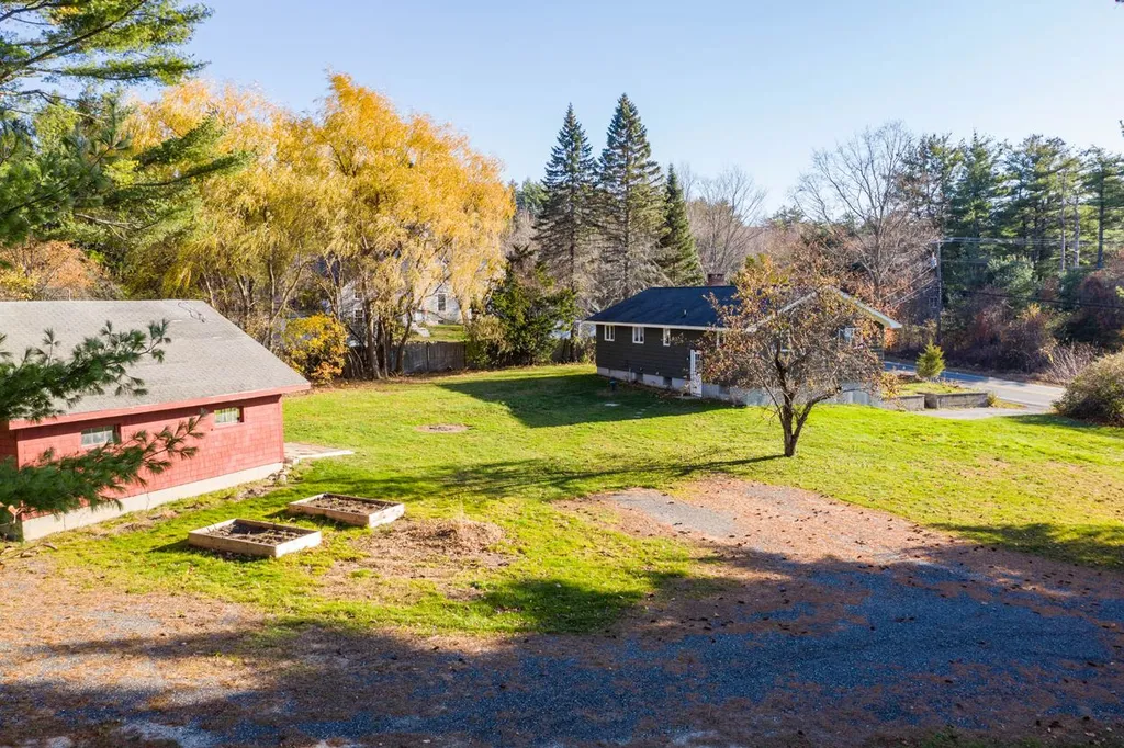 625 Haverhill Road Chester NH 03036
