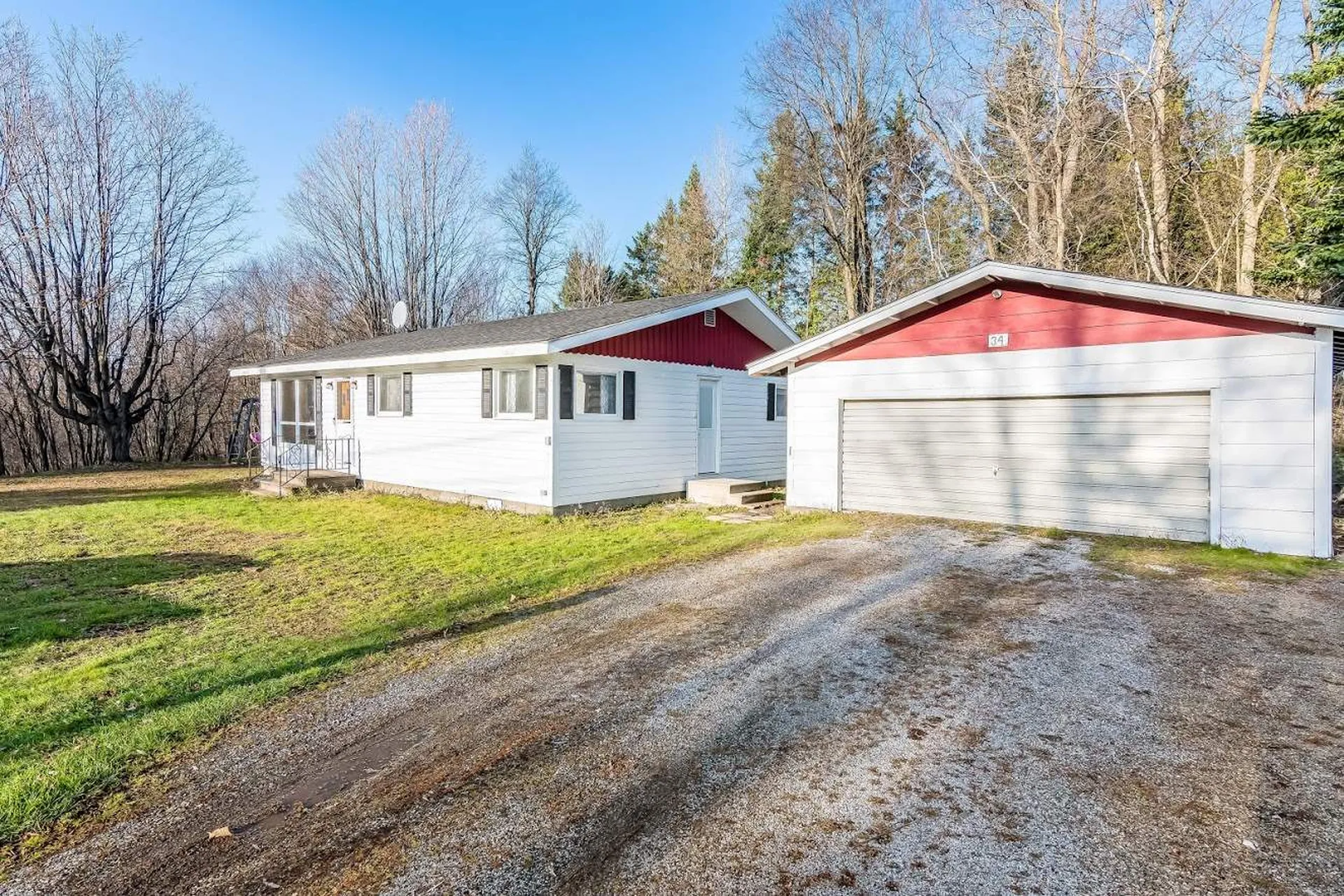 34 Harlem Street Richford VT 05476