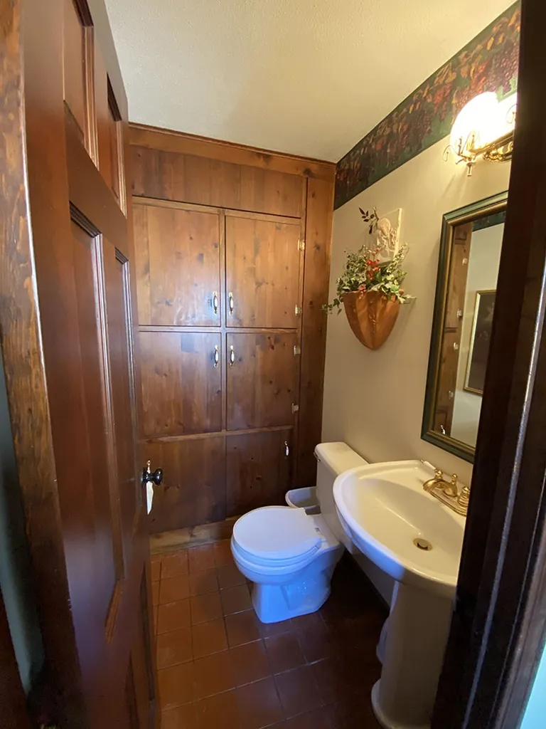 389 Pako Avenue Keene NH 03431