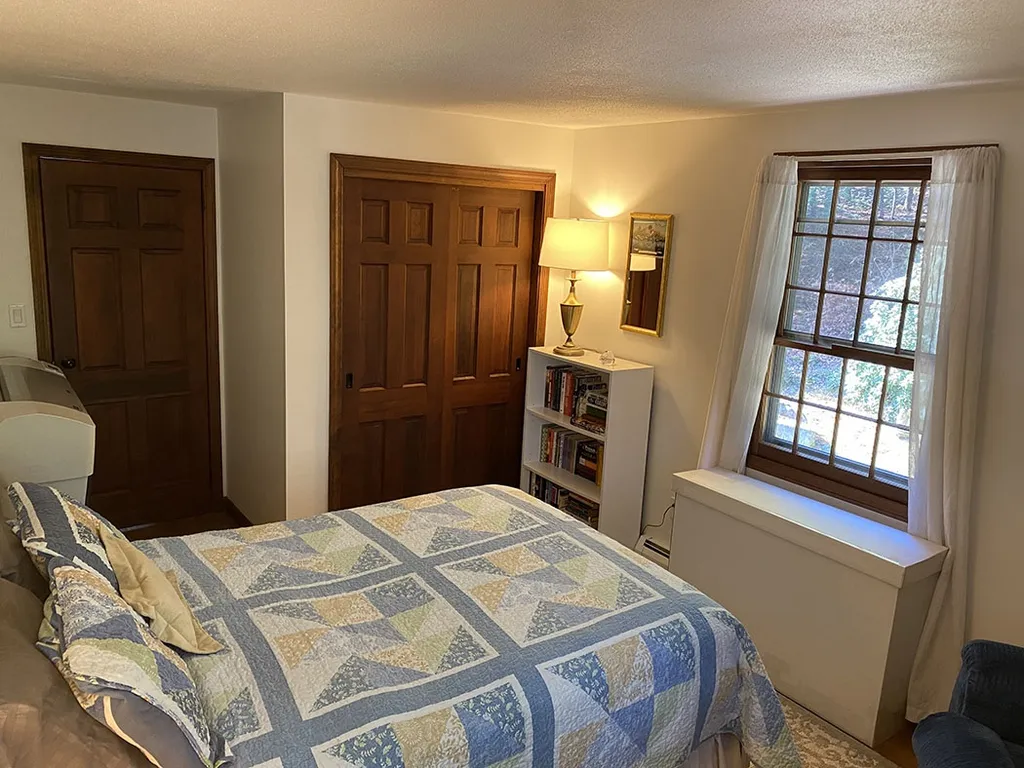 389 Pako Avenue Keene NH 03431