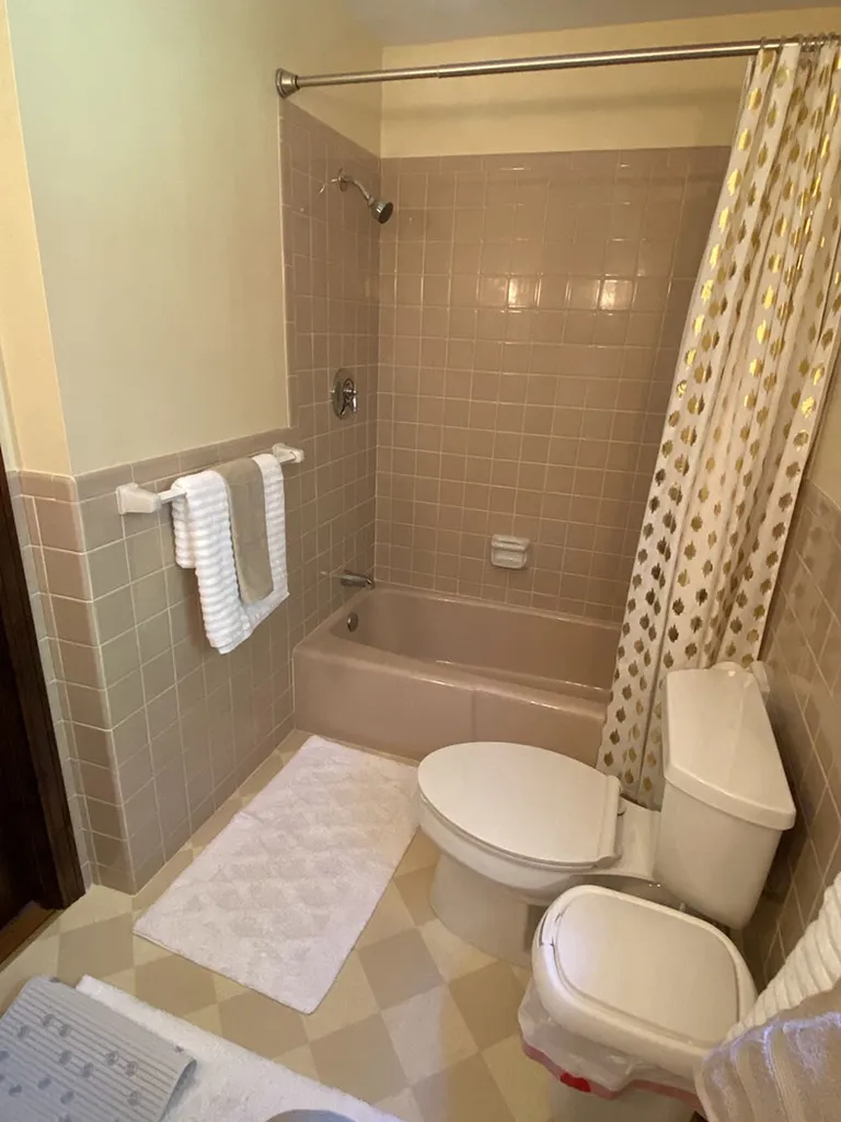 389 Pako Avenue Keene NH 03431