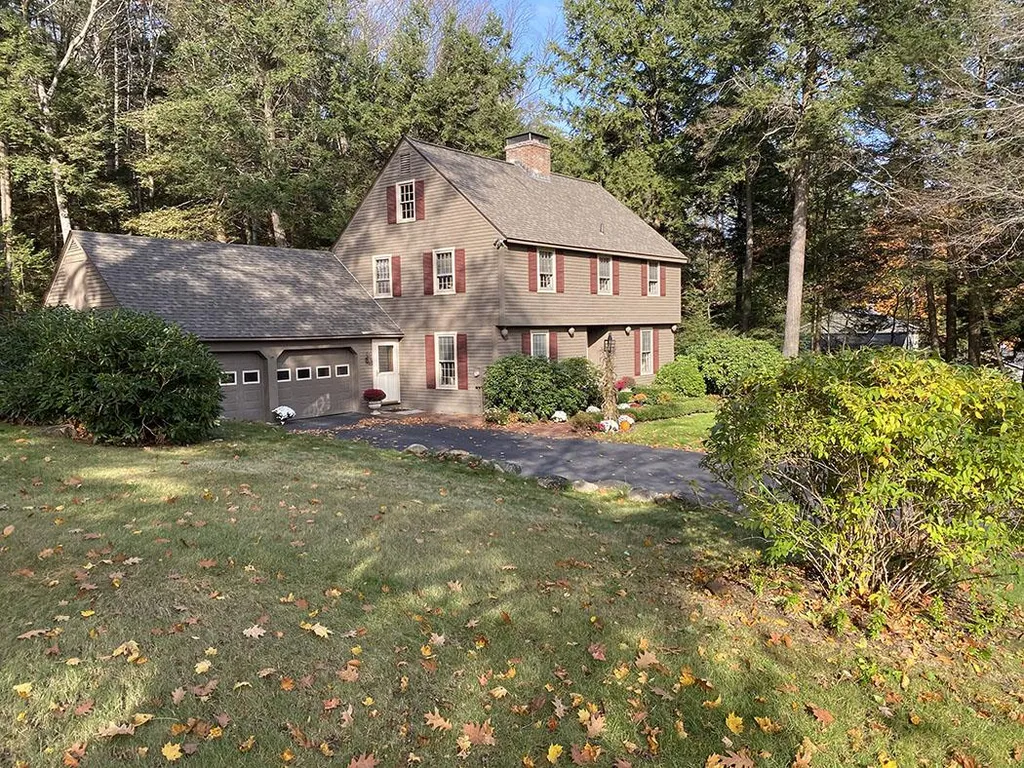389 Pako Avenue Keene NH 03431