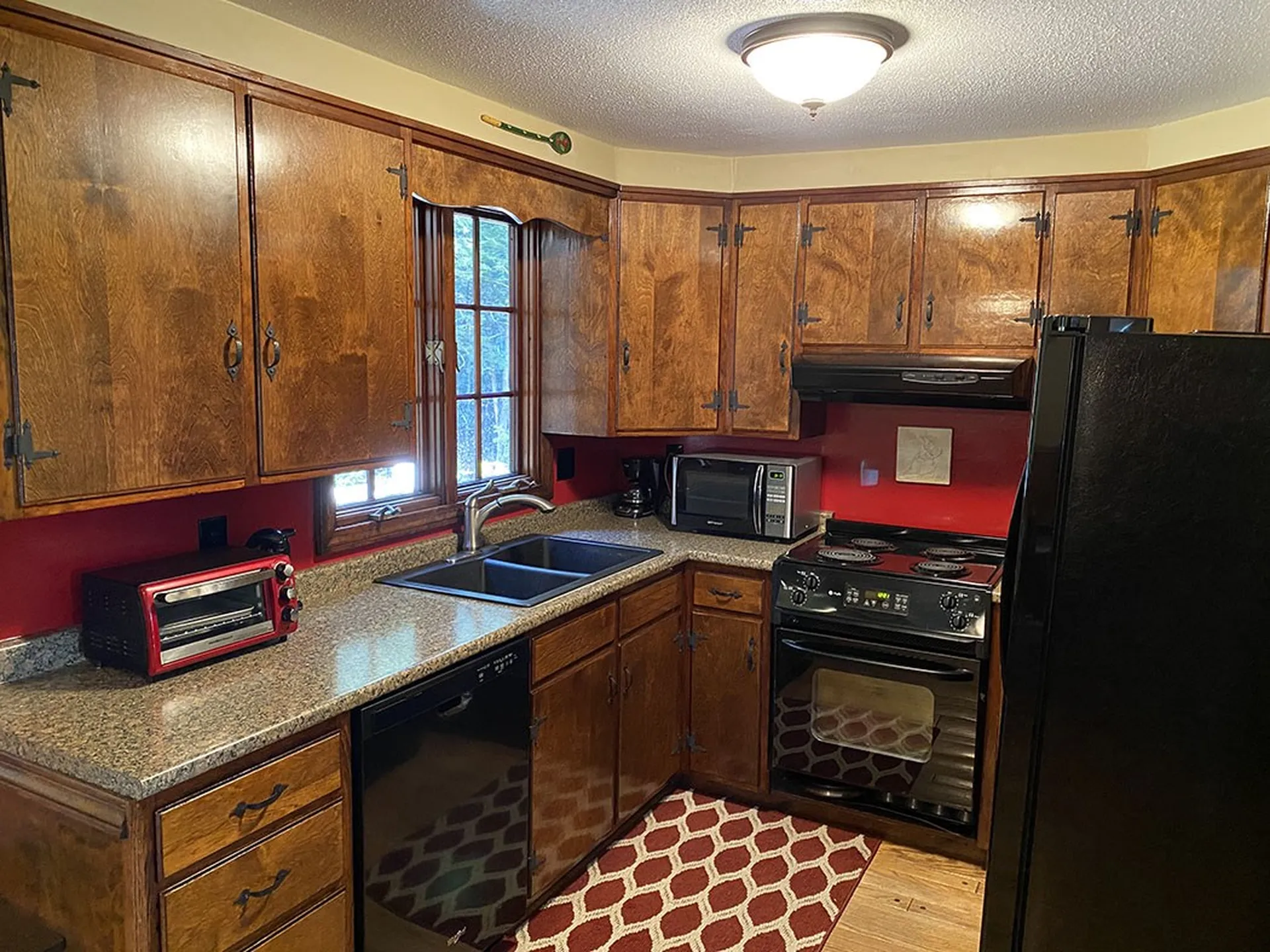 389 Pako Avenue Keene NH 03431