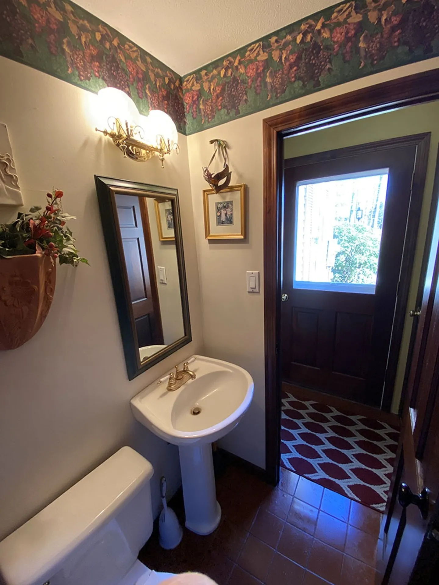 389 Pako Avenue Keene NH 03431