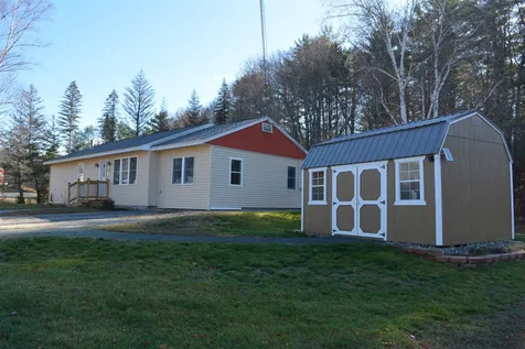 13 Lorraine Street Newport NH 03773