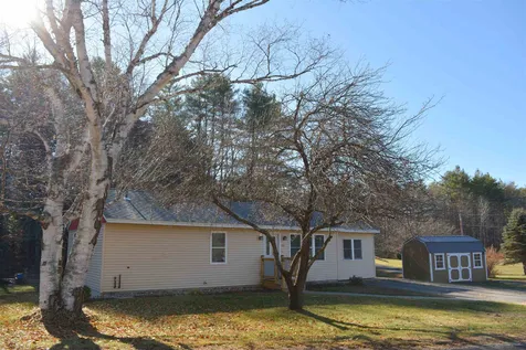 13 Lorraine Street Newport NH 03773