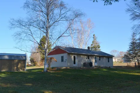 13 Lorraine Street Newport NH 03773