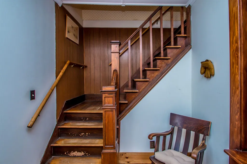 18 Williams Street Lancaster NH 03584
