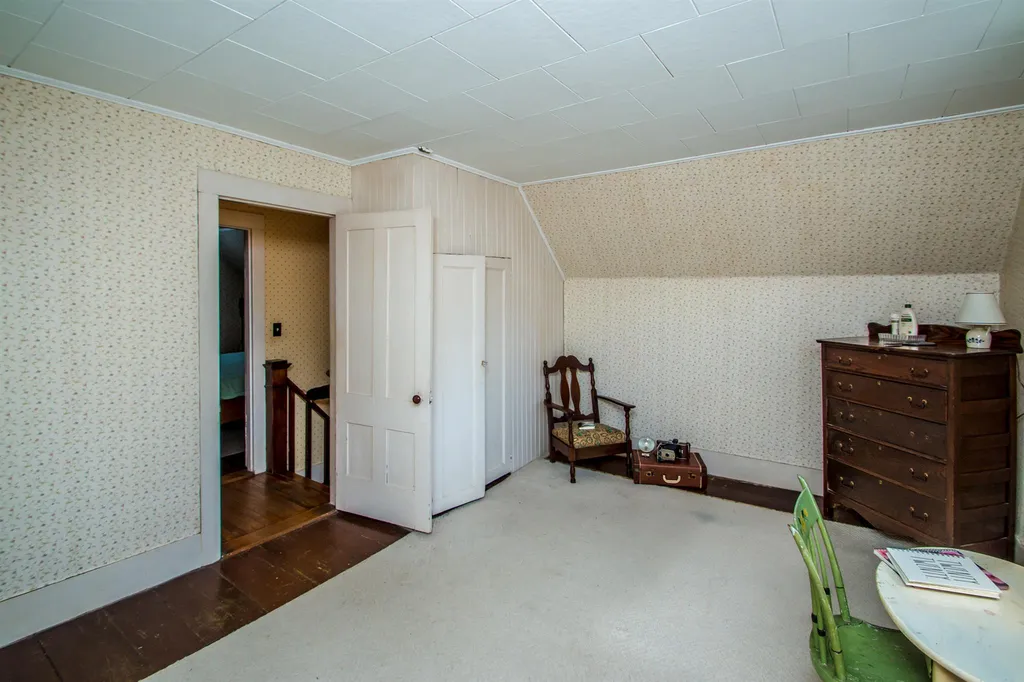 18 Williams Street Lancaster NH 03584