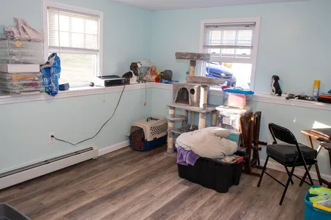 3 Anderson Lane Londonderry NH 03053