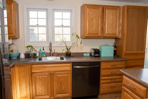 3 Anderson Lane Londonderry NH 03053