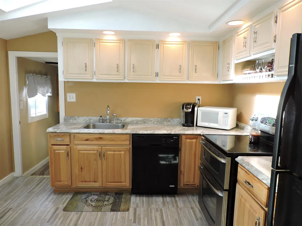 22 Rudsboro Road Lebanon NH 03766