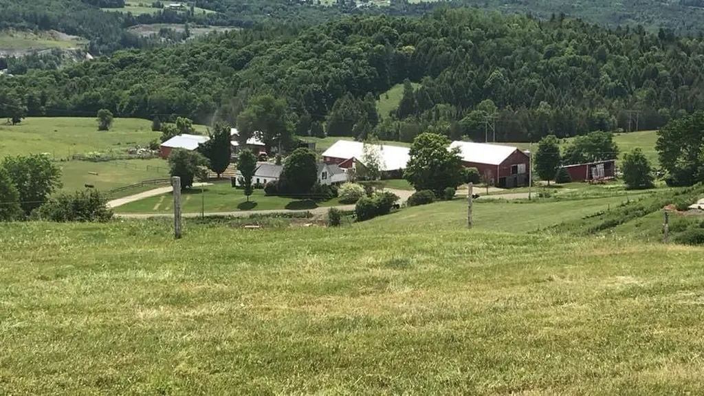 89 Lower Usle Road Barre Town VT 05641