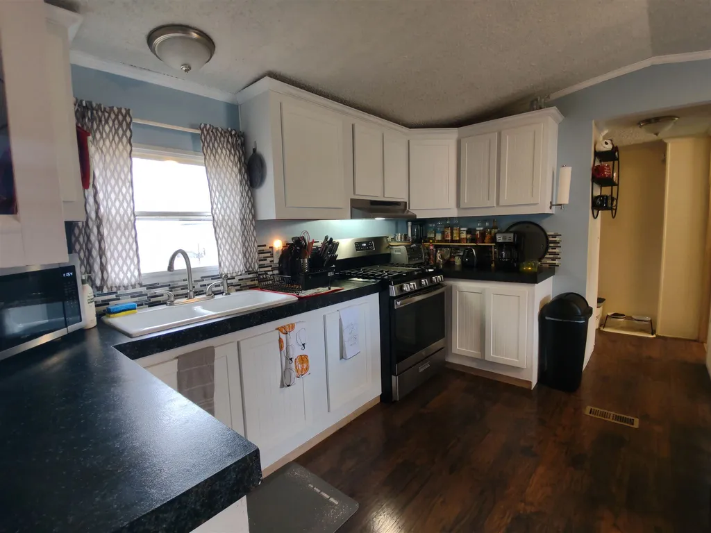 159 Merrimac Circle Hartford VT 05001