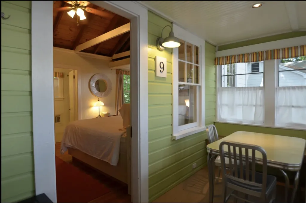 54 Center Street Wolfeboro NH 03894