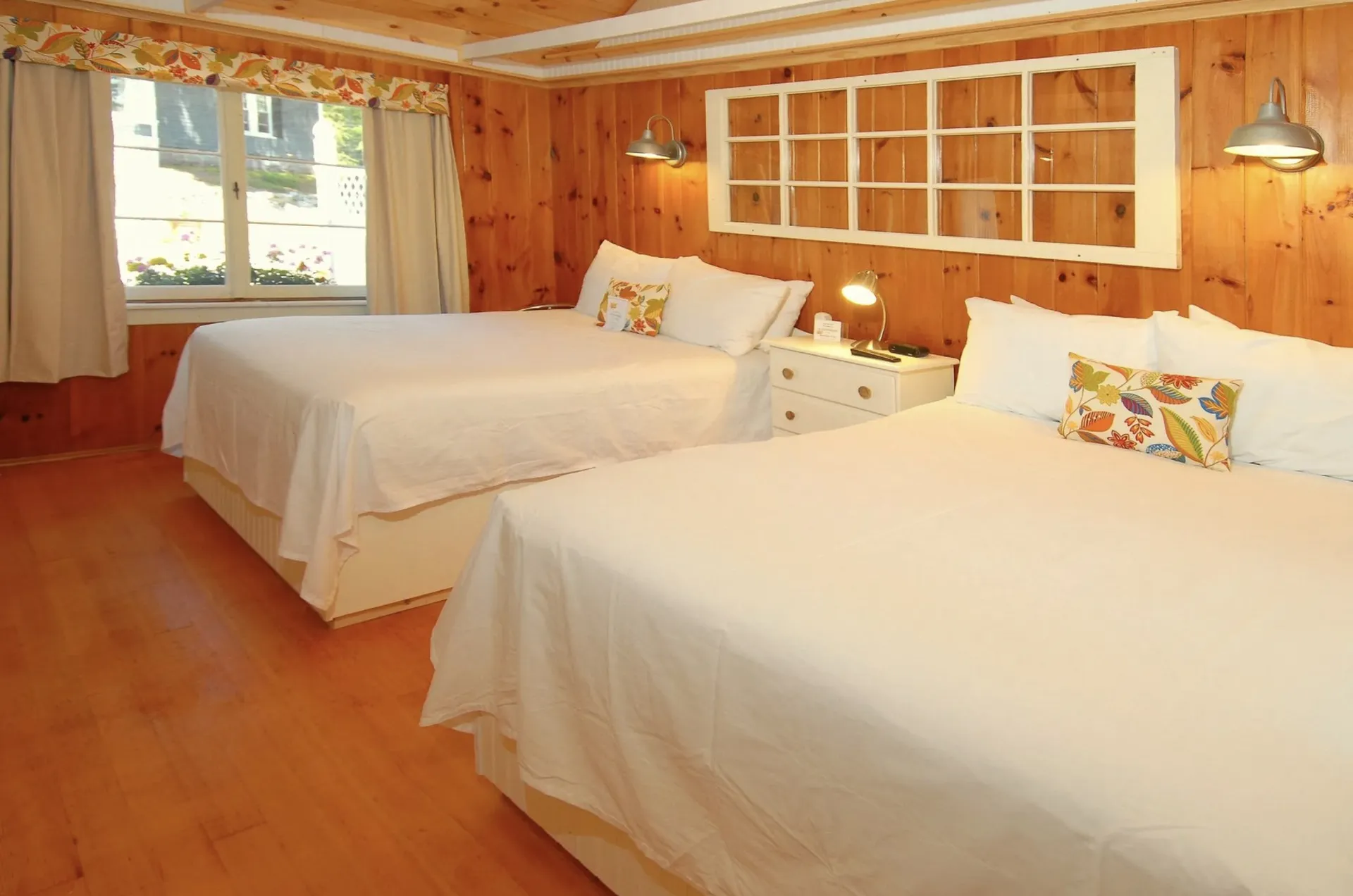 54 Center Street Wolfeboro NH 03894