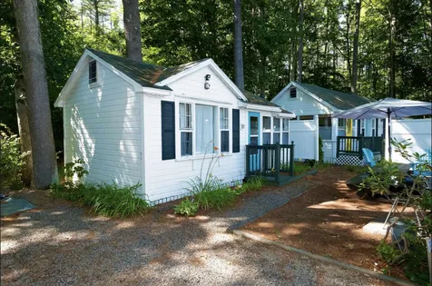 54 Center Street Wolfeboro NH 03894
