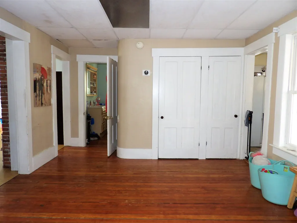 40 Oak Street Franklin NH 03235