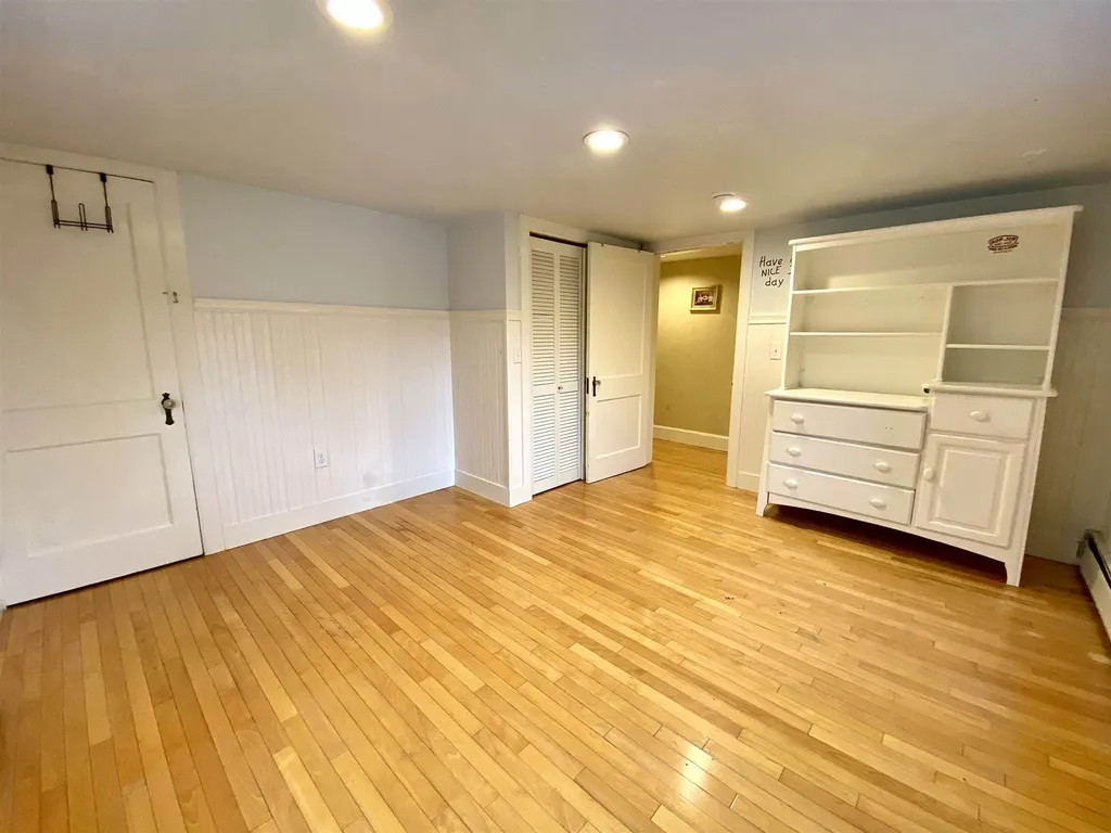 8 Summit Avenue Laconia NH 03246