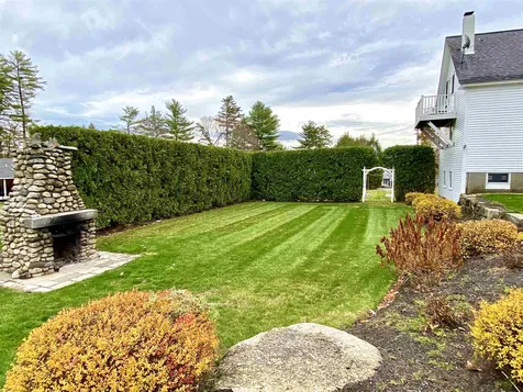 8 Summit Avenue Laconia NH 03246