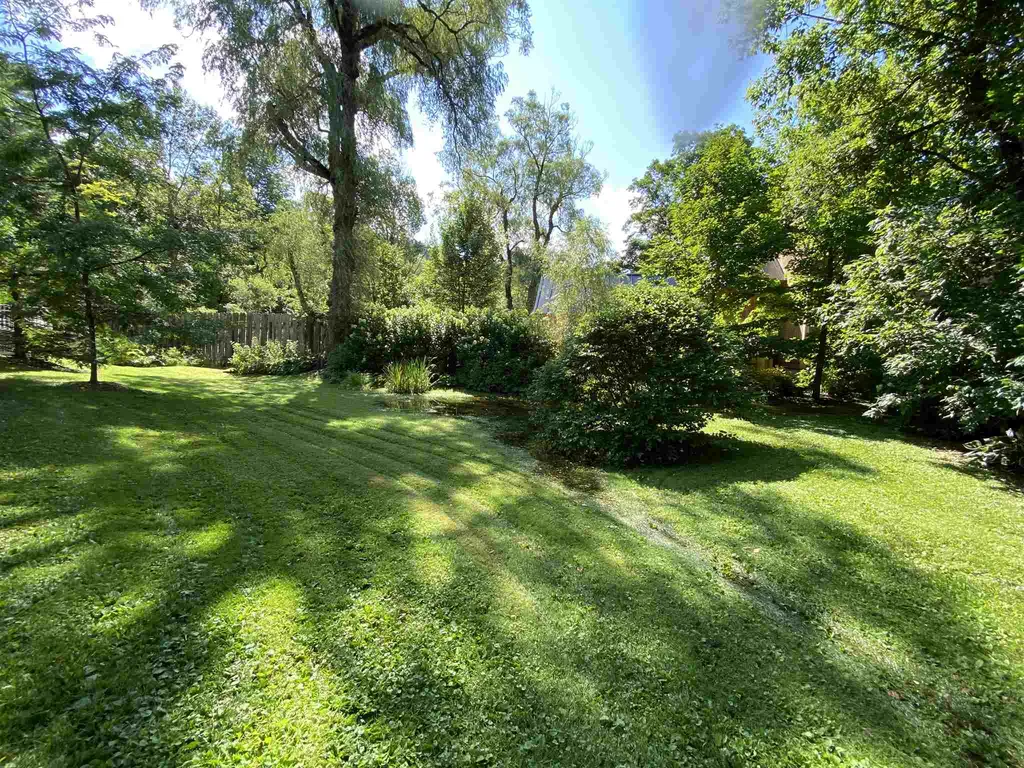 19 Golf Pond Extension Woodstock VT 05091