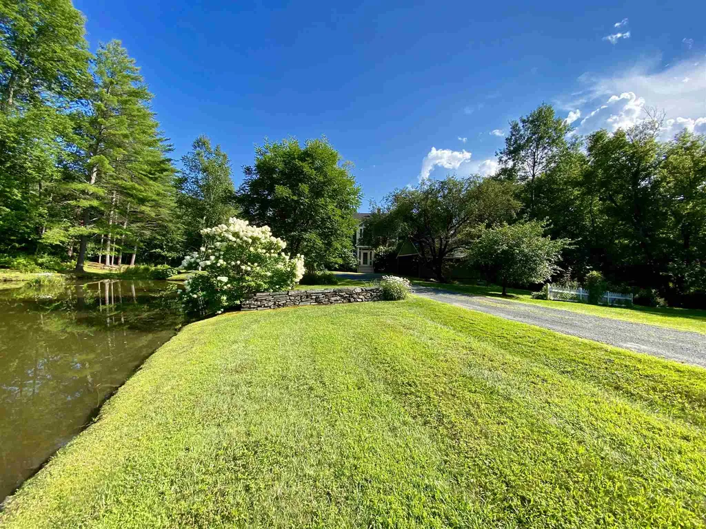 19 Golf Pond Extension Woodstock VT 05091