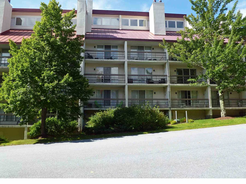 Unit 11 161 Mountainside Drive Warren VT 05674
