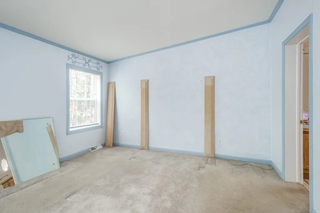 5 Murray Drive Rochester NH 03868