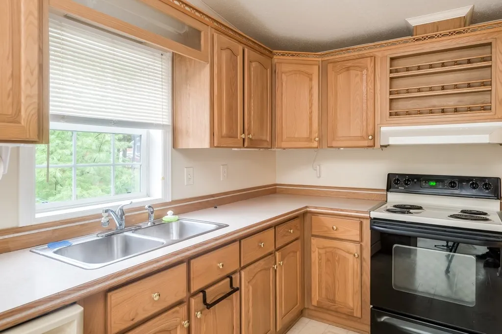 5 Murray Drive Rochester NH 03868