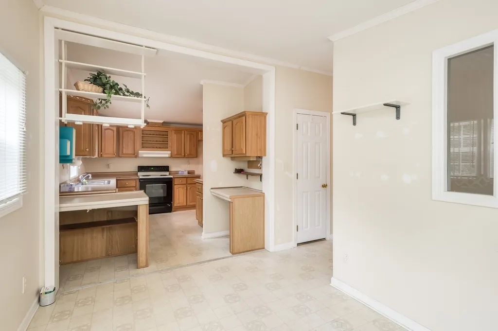5 Murray Drive Rochester NH 03868
