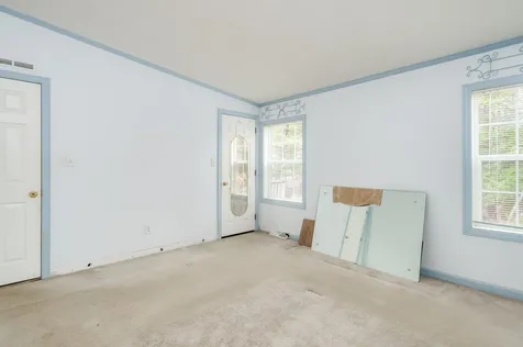 5 Murray Drive Rochester NH 03868