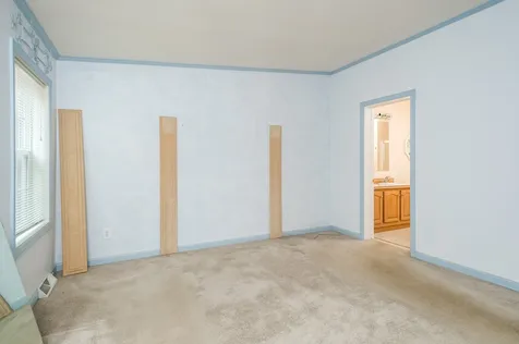 5 Murray Drive Rochester NH 03868