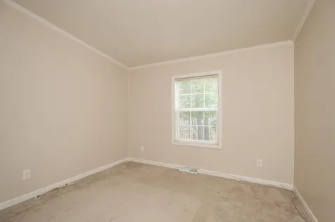 5 Murray Drive Rochester NH 03868