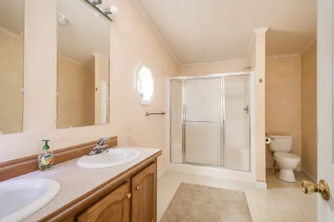 5 Murray Drive Rochester NH 03868