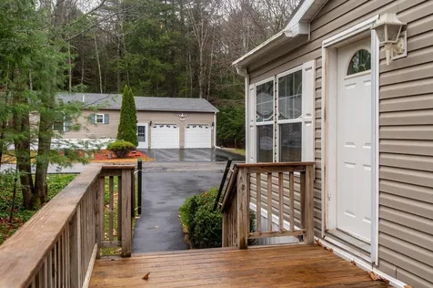 5 Murray Drive Rochester NH 03868