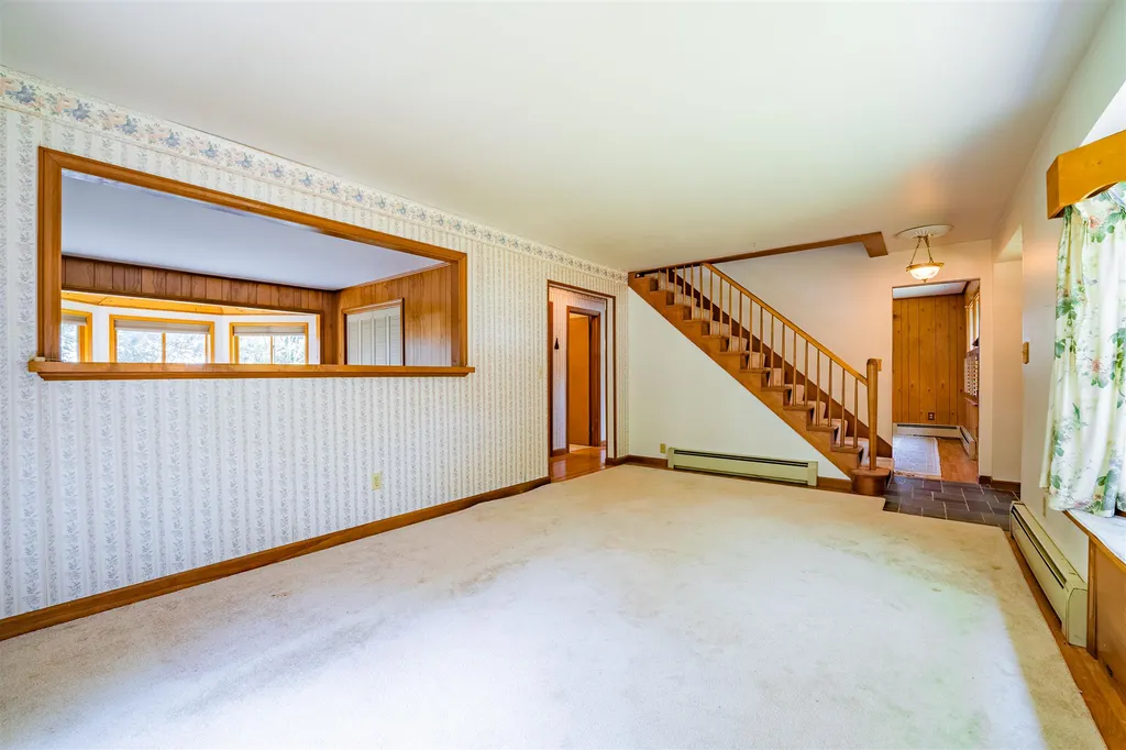 422 Browns Trace Jericho VT 05465