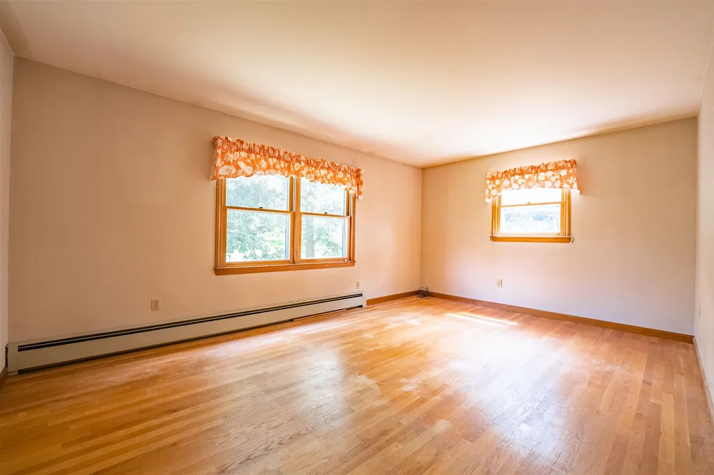 422 Browns Trace Jericho VT 05465