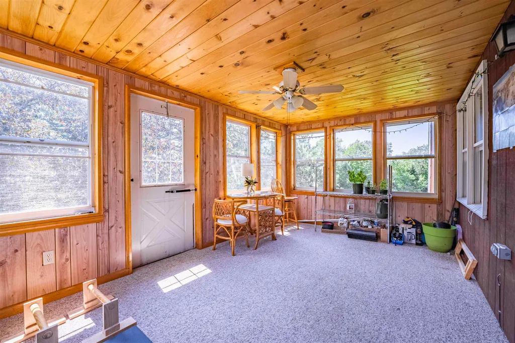 422 Browns Trace Jericho VT 05465