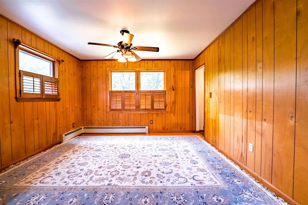 422 Browns Trace Jericho VT 05465