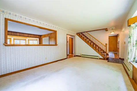 422 Browns Trace Jericho VT 05465
