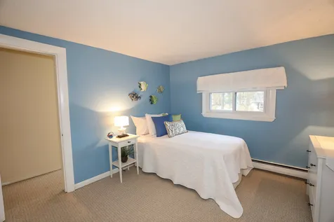 677 Walnut Street Manchester NH 03104
