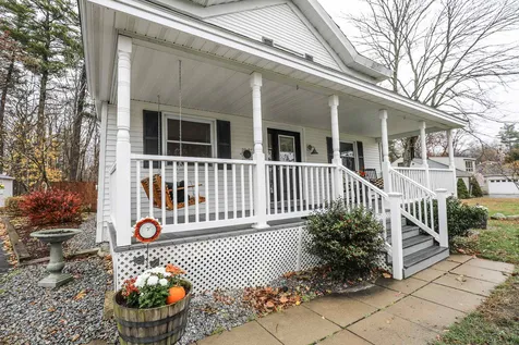 677 Walnut Street Manchester NH 03104