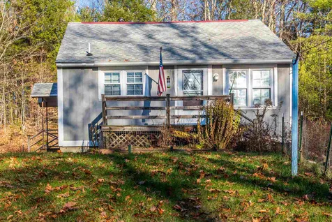 31 Hemlock Road Barnstead NH 03218