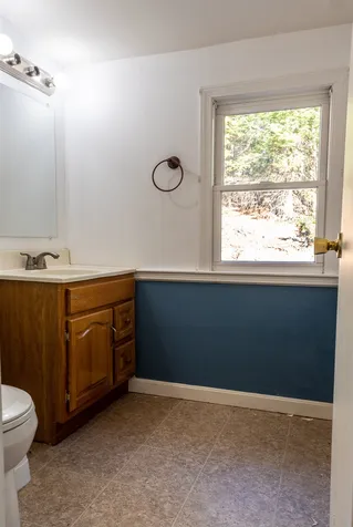 31 Hemlock Road Barnstead NH 03218